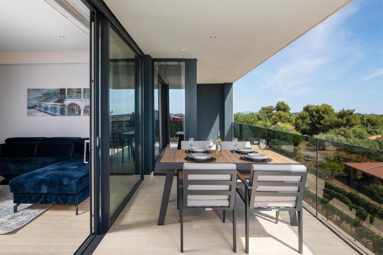 Boutique Apartments Kristo メドゥリン エクステリア 写真